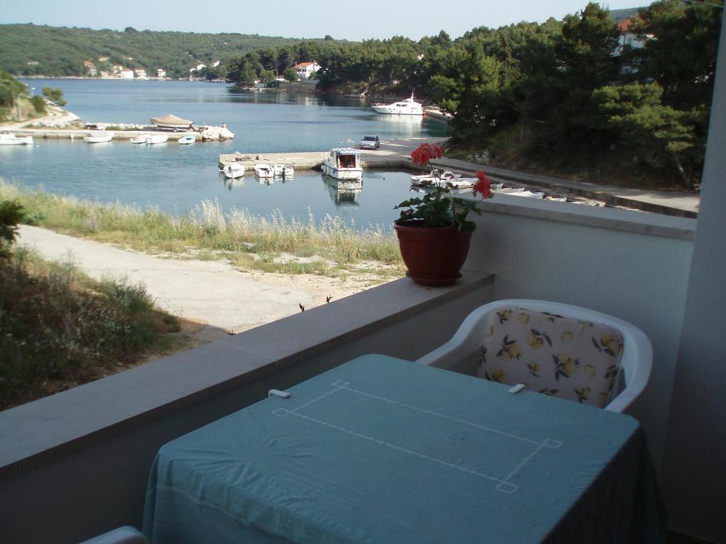 Apartment Marija Brbinj Buitenkant foto