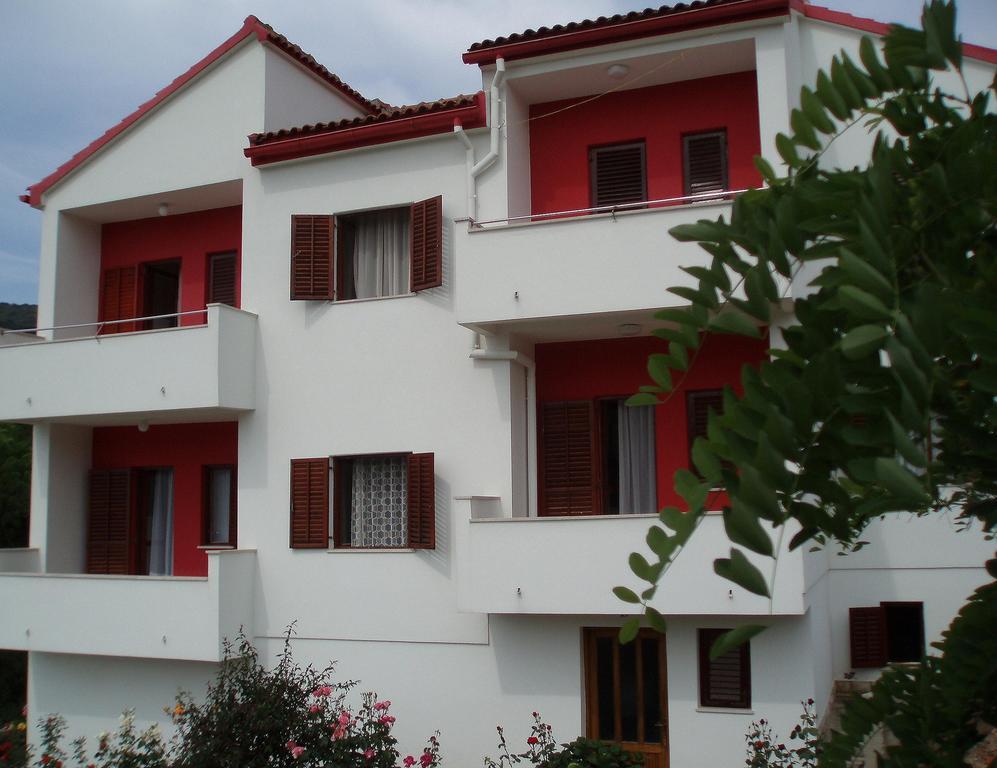 Apartment Marija Brbinj Buitenkant foto